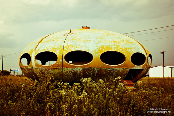 Abandone Futuro House