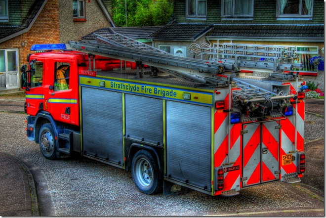 firetruck thumb 52 Beautiful Examples  of HDR Photography
